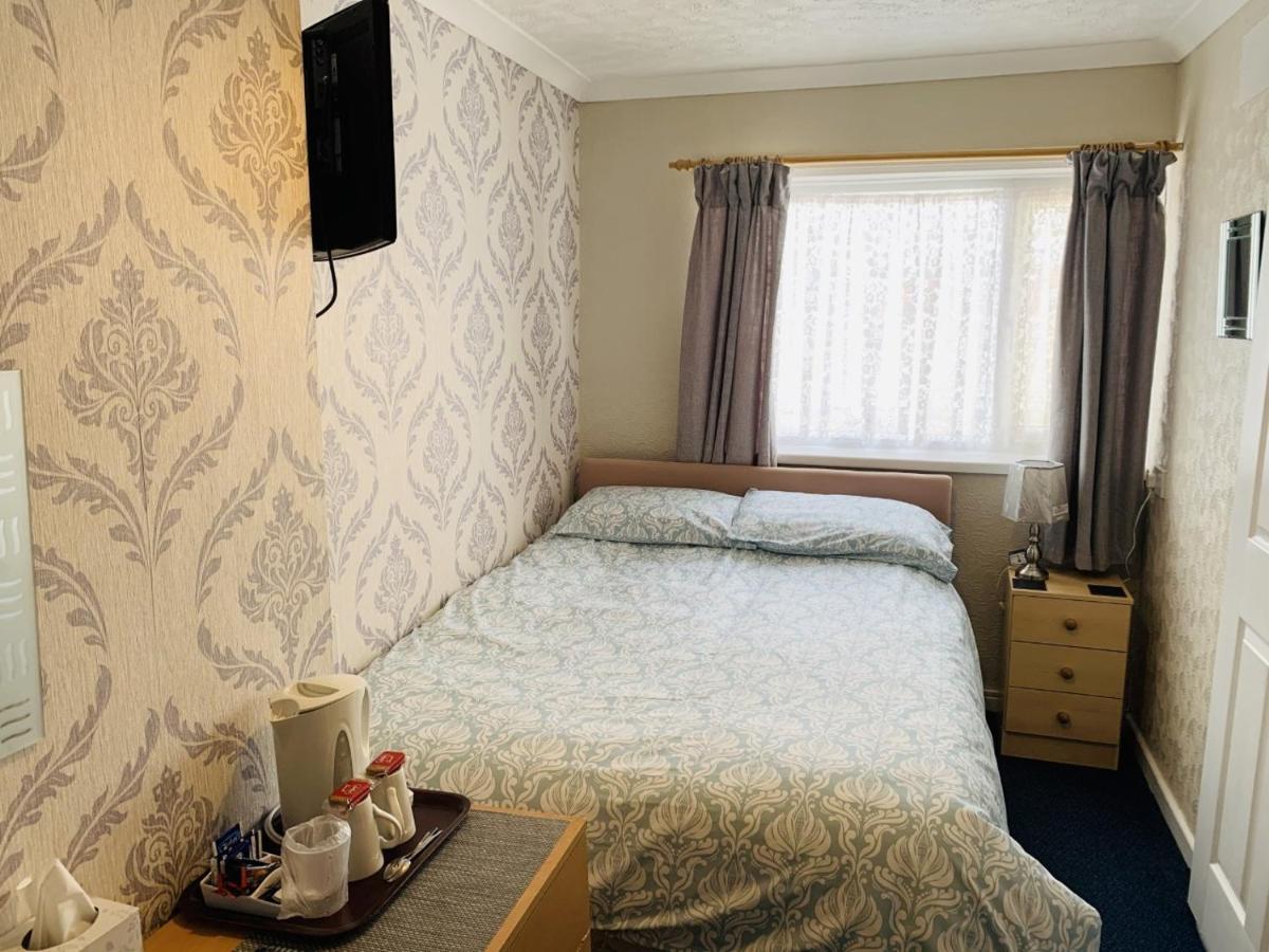 The Waverley Bed & Breakfast Blackpool